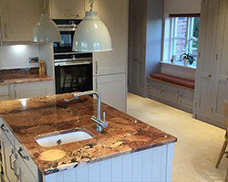 A modern kitchen that keeps a classic style.